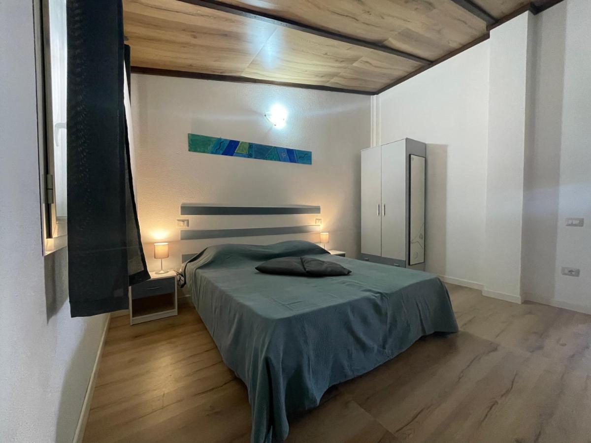Appartement Sa Domo De Mannoi à Orosei Extérieur photo