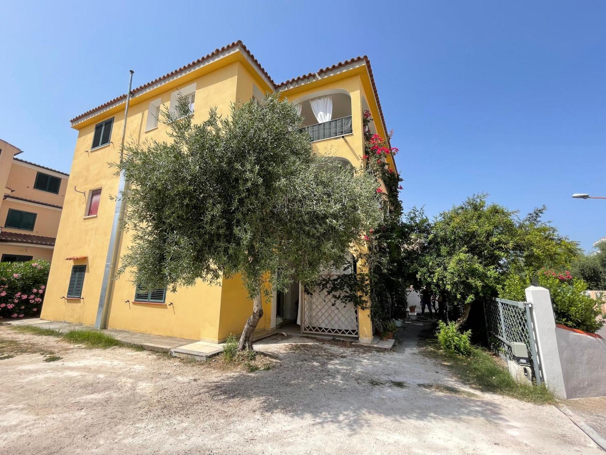 Appartement Sa Domo De Mannoi à Orosei Extérieur photo
