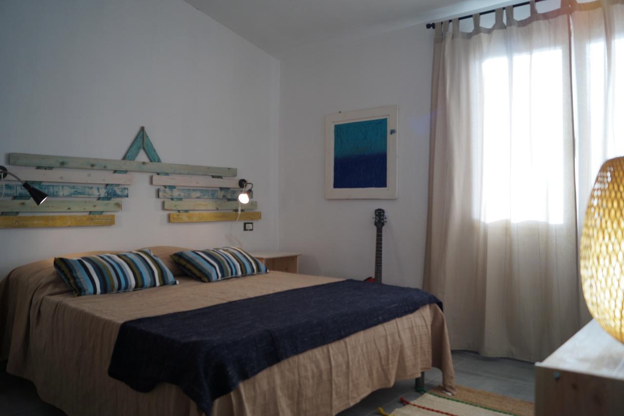 Appartement Sa Domo De Mannoi à Orosei Extérieur photo